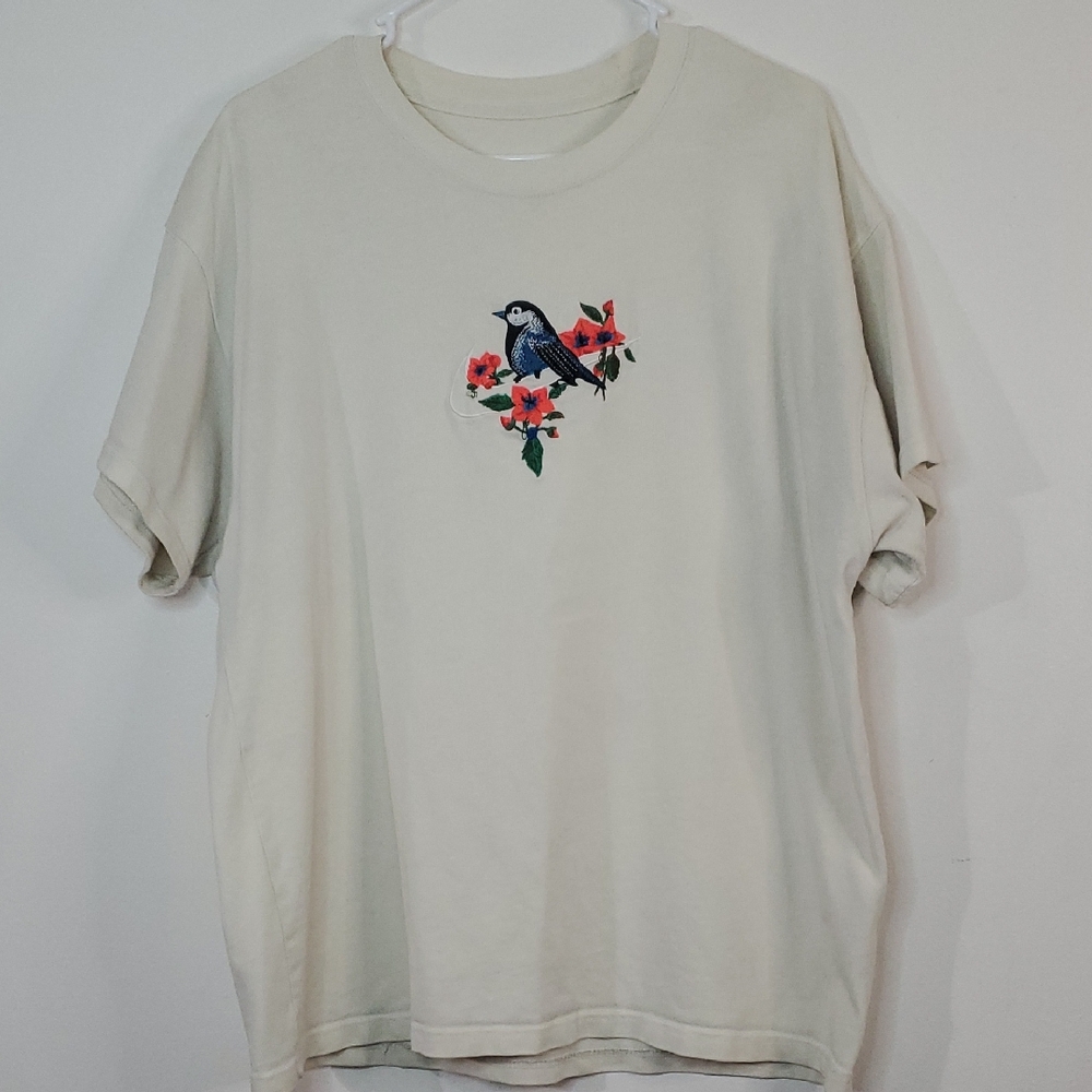 Nike Air Max 90 Embroidered Mens T-Shirt Size Large Cream Bird Graphic Casual